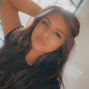 Meet your Posher, Marilyn